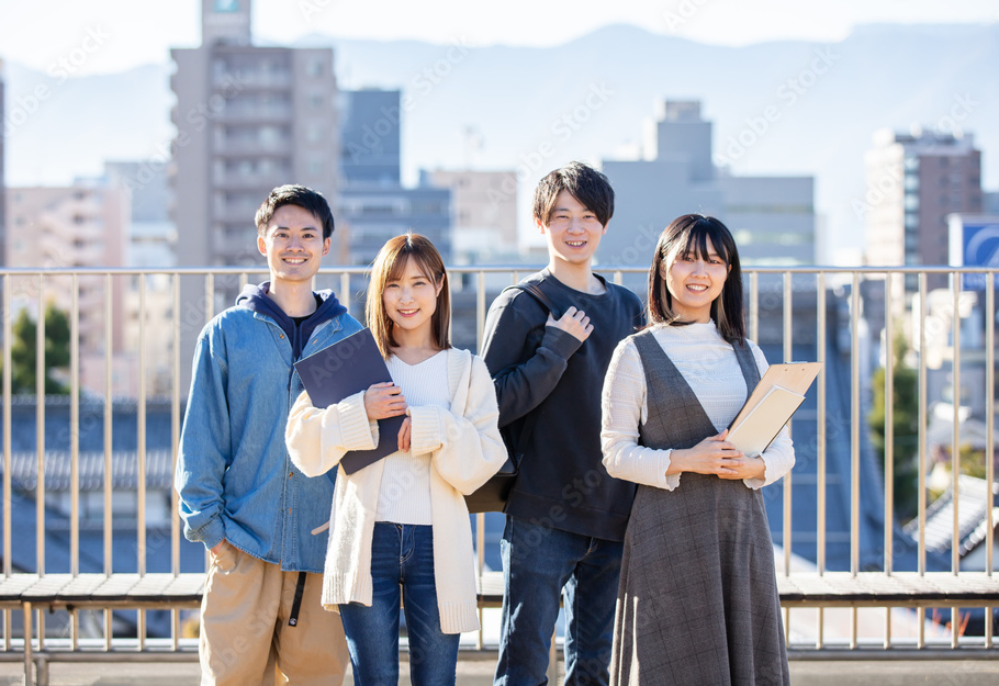 NEXT ECHエンジニア学校学生の画像